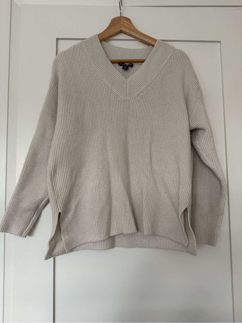 Hilary Radley Metallic Shimmer Oversized V-neck Knit Sweater Size S (Fits M)